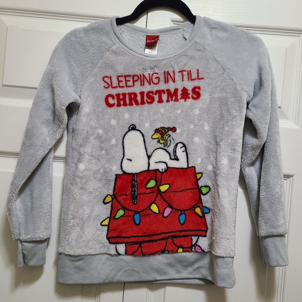 Snoopy Peanuts Holiday Theme‎ Pajamas Top LG SLEEPING IN TILL XMAS